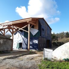 Chantier participatif : Isolation bottes de pailles et enduits terre